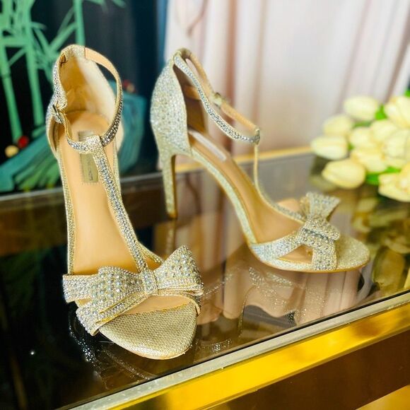 ♥️ INC International Concepts Women's Reesie Rhinestone Bow Evening heels - Picture 4 of 15